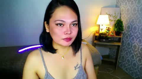 lovely_mara69x online show from October 14, 8:42 pm