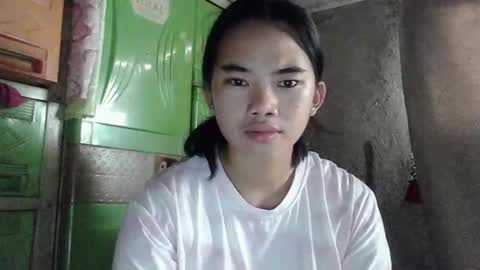 Snapshot of lovely_marie572336 chatting on February 7, 12:58 am lovely_marie572336 online show from February 7, 12:58 am