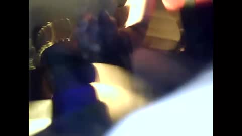 Snapshot of lovely_me165244 chatting on December 10, 10:47 pm mooie man online show from December 10, 10:47 pm