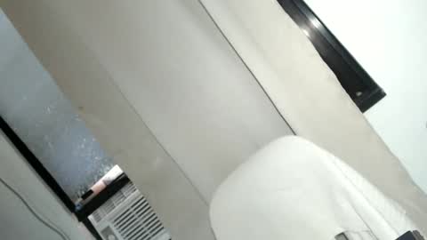 Snapshot of lovely_nana69 chatting on February 24, 2:30 am lovely_nana69 online show from February 24, 2:30 am