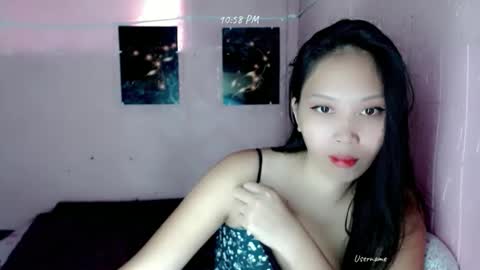 Snapshot of lovely_pinayxxx chatting on February 24, 3:04 am lovely_pinayxxx online show from February 24, 3:04 am