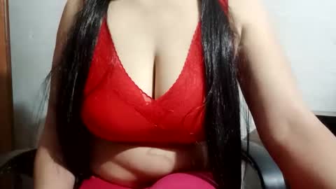 katrina follow me guys online show from March 19, 4:38 am