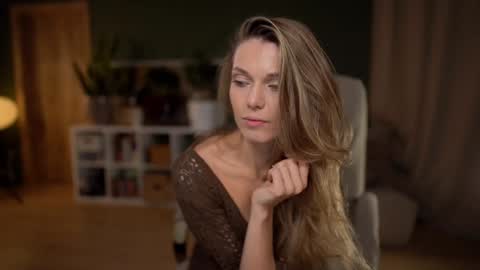 Snapshot of lovely_tammy chatting on October 16, 1:56 pm Very miss youWill be back soon Tammy online show from October 16, 1:56 pm