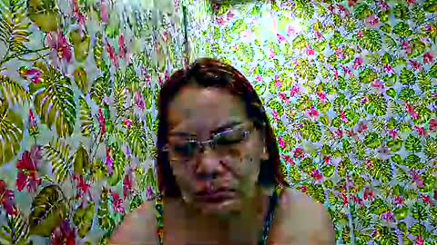 Snapshot of lovelyasiancutie chatting on February 2, 7:56 pm lovelyasiancutie online show from February 2, 7:56 pm