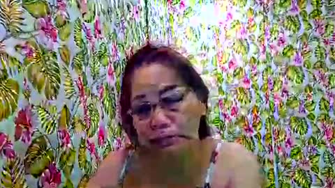 Snapshot of lovelyasiancutie chatting on February 4, 9:20 pm lovelyasiancutie online show from February 4, 9:20 pm