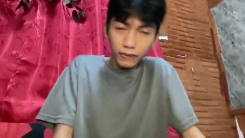 Snapshot of lovelyboy_jm chatting on May 10, 11:48 am lovelyboy_jm online show from May 10, 11:48 am