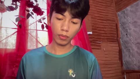 Snapshot of lovelyboy_jm chatting on May 15, 10:50 pm lovelyboy_jm online show from May 15, 10:50 pm