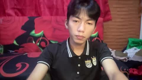 Snapshot of lovelyboy_jm chatting on May 19, 1:56 am lovelyboy_jm online show from May 19, 1:56 am