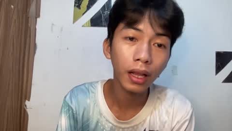 Snapshot of lovelyboy_jm chatting on May 23, 11:53 pm lovelyboy_jm online show from May 23, 11:53 pm