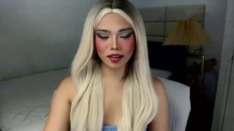 Snapshot of lovelycarel_777 chatting on November 10, 7:18 am LOVELY CAREL 777 online show from November 10, 7:18 am