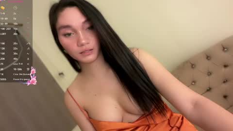 Snapshot of lovelychessa chatting on May 15, 8:49 pm Natasha online show from May 15, 8:49 pm