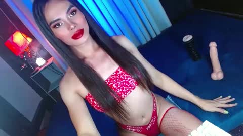 Snapshot of lovelymiss_shyna11 chatting on February 25, 11:08 am lovelymiss_shyna11 online show from February 25, 11:08 am