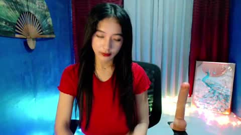 Snapshot of lovelypetite143 chatting on July 5, 4:19 am lovelypetite143 online show from July 5, 4:19 am