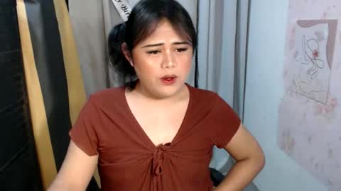 Snapshot of lovelypinaychubsx chatting on March 23, 8:02 pm lovely online show from March 23, 8:02 pm