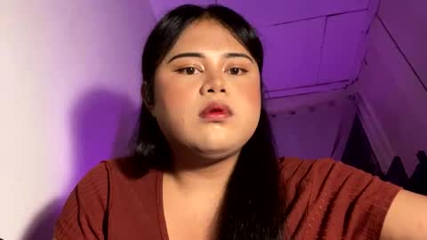 Snapshot of lovelypinaychubsx chatting on May 17, 10:44 am lovely online show from May 17, 10:44 am