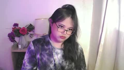 Snapshot of lovelypinaychubsx chatting on June 11, 4:10 am lovely online show from June 11, 4:10 am