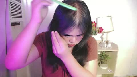 Snapshot of lovelypinaychubsx chatting on June 28, 4:40 am lovely online show from June 28, 4:40 am