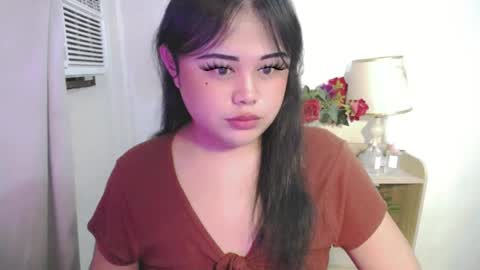 Snapshot of lovelypinaychubsx chatting on June 29, 8:09 pm lovely online show from June 29, 8:09 pm