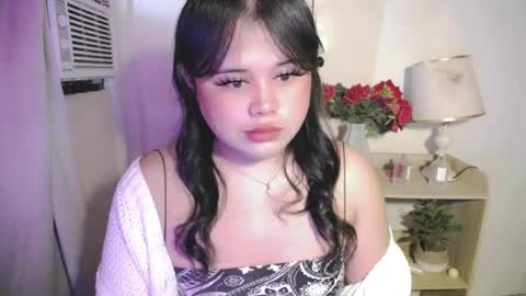 Snapshot of lovelypinaychubsx chatting on July 30, 12:31 am lovely online show from July 30, 12:31 am