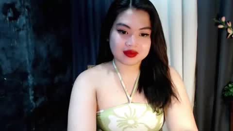 Snapshot of lovelyrhean chatting on September 15, 11:54 am Rhean online show from September 15, 11:54 am