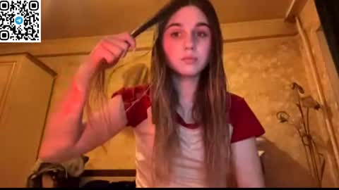 ELA online show from April 3, 6:28 pm