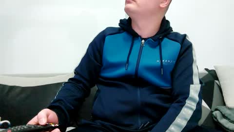 Snapshot of lovepusy87 chatting on January 23, 10:01 am lovepusy87 online show from January 23, 10:01 am