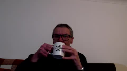 Snapshot of lovepvclate40s chatting on January 1, 3:35 pm lovepvcearly50s online show from January 1, 3:35 pm