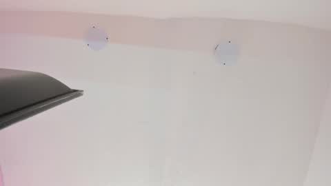 L O V E  online show from October 31, 11:44 am