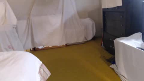 Snapshot of lover31660 chatting on February 9, 4:49 am Lover31660 online show from February 9, 4:49 am