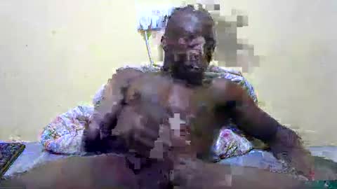 loverguyke online show from February 22, 11:42 am