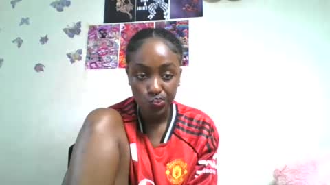 Snapshot of lovers_oncam chatting on June 13, 12:25 pm RedJoy online show from June 13, 12:25 pm