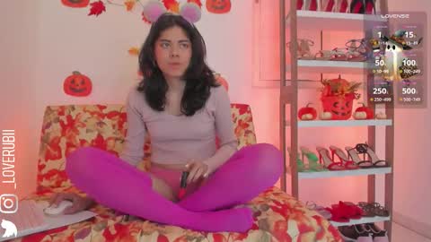 Snapshot of loverubii chatting on October 24, 9:28 am loverubii online show from October 24, 9:28 am