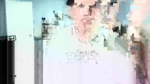 Snapshot of lovesexyfun15555 chatting on April 3, 4:43 am lovesexyfun15555 online show from April 3, 4:43 am