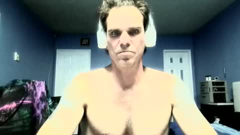 Snapshot of lovesexyfun15555 chatting on April 3, 8:29 pm lovesexyfun15555 online show from April 3, 8:29 pm