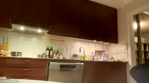 Snapshot of loveshine_ chatting on February 10, 5:36 am loveshine_ online show from February 10, 5:36 am