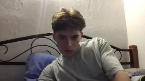 Snapshot of lovet1me chatting on March 12, 8:52 pm luv online show from March 12, 8:52 pm