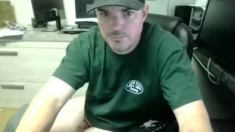 Snapshot of lovetofps chatting on February 13, 7:10 pm Love2Game online show from February 13, 7:10 pm