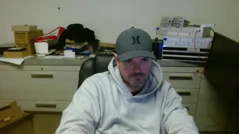 Snapshot of lovetofps chatting on January 5, 6:22 pm Love2Game online show from January 5, 6:22 pm