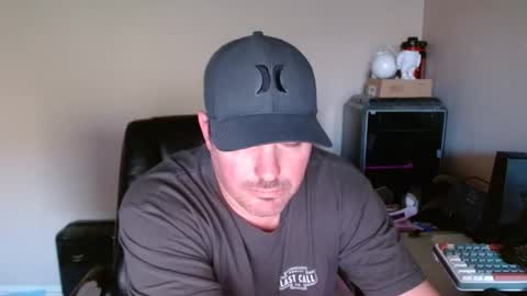 Snapshot of lovetofps chatting on March 2, 10:49 pm Love2Game online show from March 2, 10:49 pm