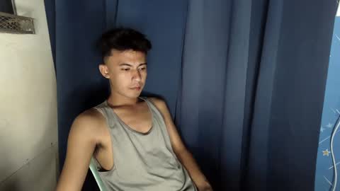 lovetosuckxox online show from March 5, 12:33 pm