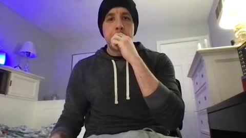 Lovewatchingalls online show from January 3, 6:14 pm