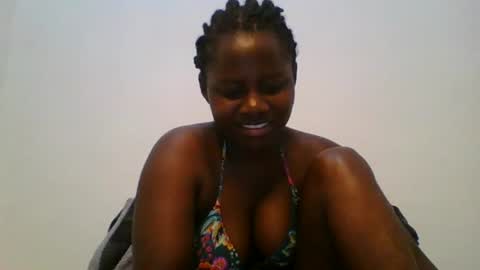 Snapshot of loviett chatting on August 4, 12:25 am loviett online show from August 4, 12:25 am