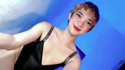 Snapshot of lovingmonaru969 chatting on January 7, 11:58 am Lovingmonaru969 online show from January 7, 11:58 am