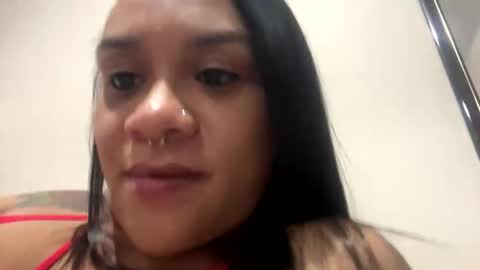 loyslene online show from April 19, 3:50 am