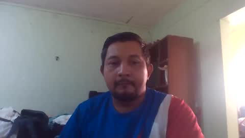Snapshot of lpmauriciosantamaria chatting on May 22, 1:06 pm lpmauriciosantamaria online show from May 22, 1:06 pm