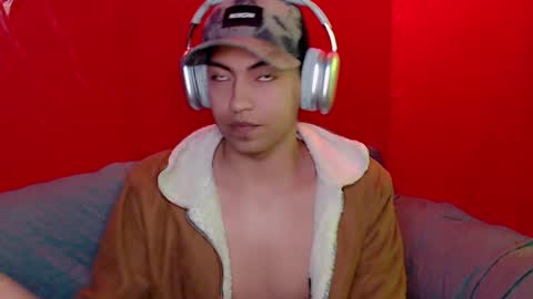 Snapshot of lpysami chatting on November 7, 12:16 pm lpysami online show from November 7, 12:16 pm