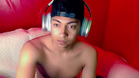 lpysami online show from November 9, 11:08 am