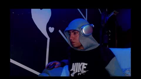 lpysami online show from November 17, 7:36 am