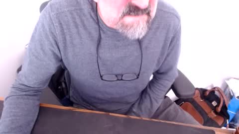 Snapshot of lreed090 chatting on February 9, 6:23 pm lreed090 online show from February 9, 6:23 pm