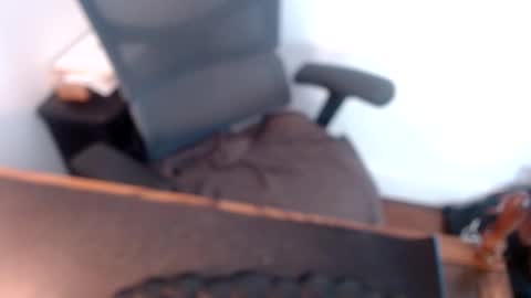 Snapshot of lreed090 chatting on May 11, 4:48 pm lreed090 online show from May 11, 4:48 pm